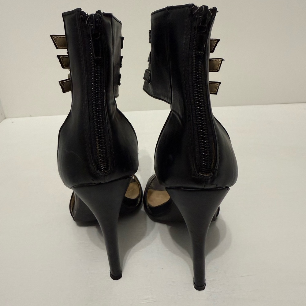 Shoe Republic LA Black and Gold Strappy Heels - Picture 3 of 5